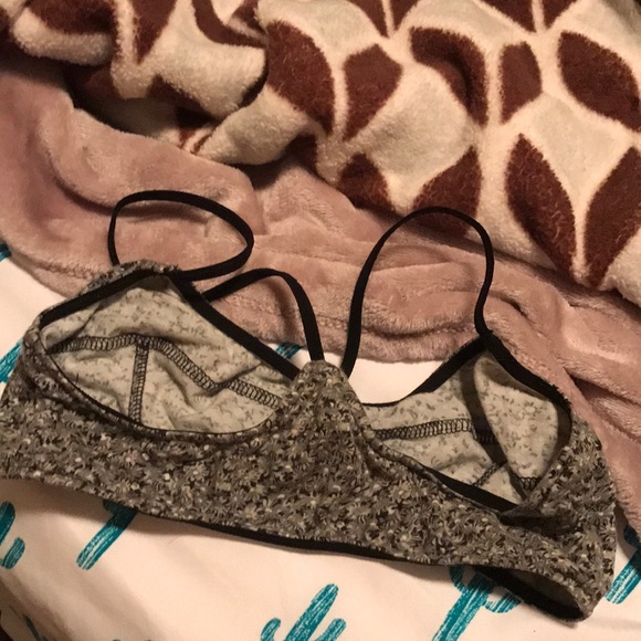 A green floral bralette from Brandy Melville. - Picture 2 of 2